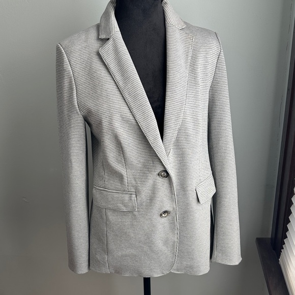 Ann Taylor Jackets & Blazers - Ann Taylor Gray Blazer